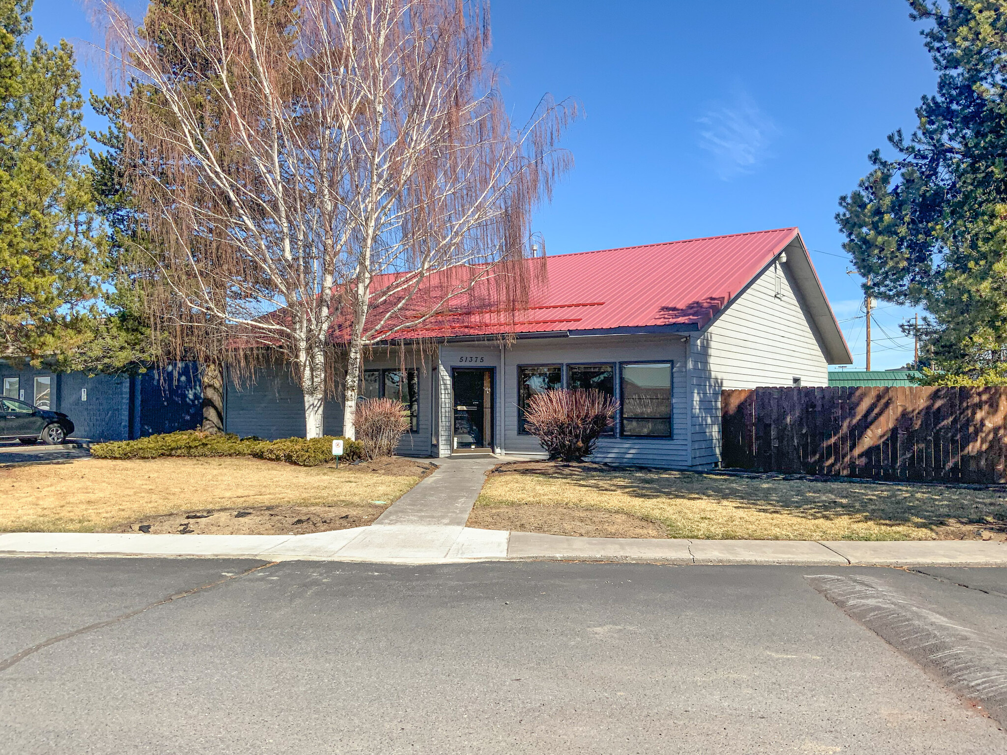 51375 Huntington Rd, La Pine, OR for sale Building Photo- Image 1 of 1