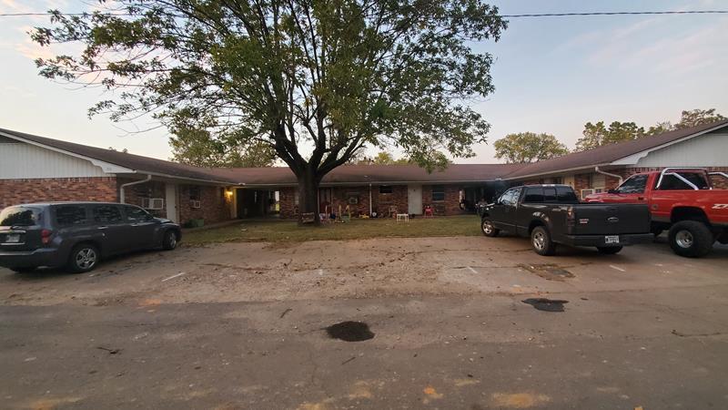 100 Reynolds St, Mulberry, AR for sale Primary Photo- Image 1 of 1