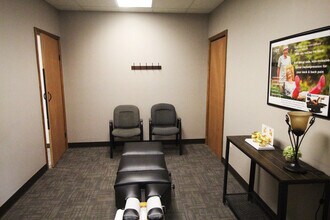 360 N Main St, Bluffton, IN for lease Building Photo- Image 2 of 5