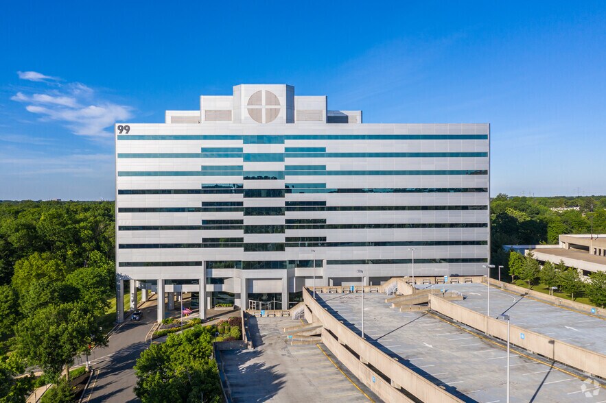 99 Wood Ave S, Iselin, NJ for lease - Building Photo - Image 2 of 7