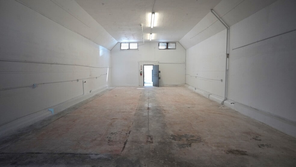 4575 Mission St, San Francisco, CA for lease - Building Photo - Image 2 of 2