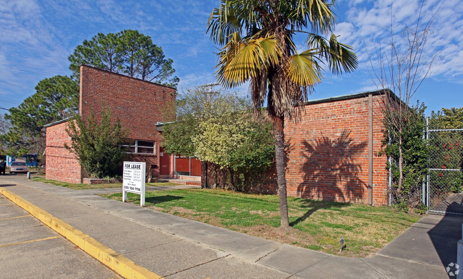 64156425 Greenwell Springs Rd, Baton Rouge, LA 70806