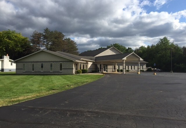 6740 Dixie Hwy, Bridgeport, MI for sale - Primary Photo - Image 1 of 1