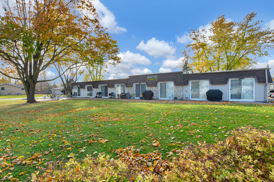 4300 Medard Pl, Appleton, WI for sale - Building Photo - Image 1 of 1