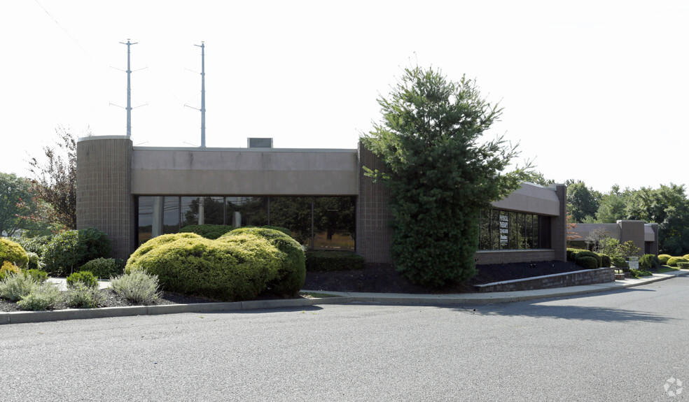 3455 State Route 66, Neptune, NJ for lease - Building Photo - Image 2 of 5