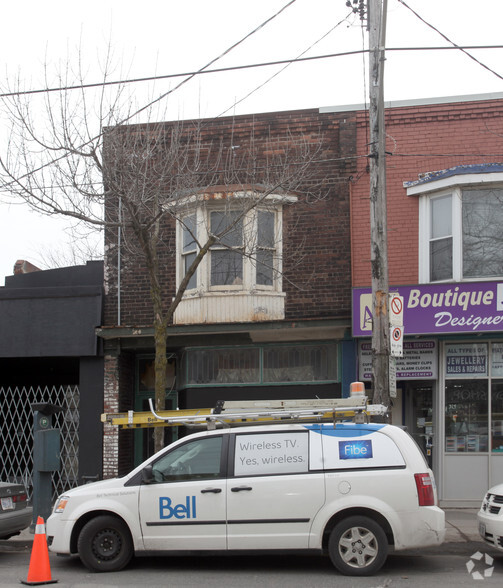 1951 Queen St E, Toronto, ON for sale - Building Photo - Image 2 of 2