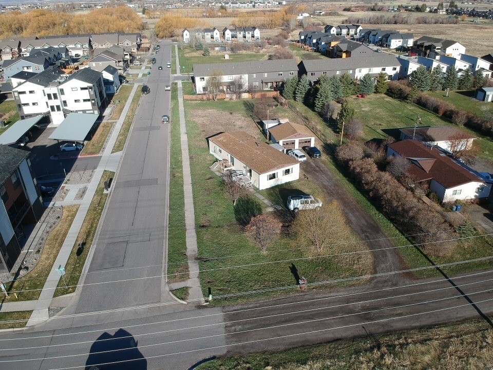 1242 Thomas Dr, Bozeman, MT for sale Building Photo- Image 1 of 12
