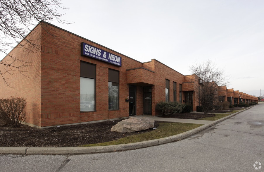 40 North Rivermede Rd, Concord, ON for lease - Building Photo - Image 3 of 4