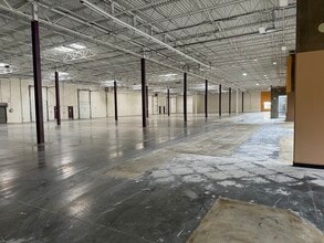 5851 Ammendale Rd, Beltsville, MD for lease Interior Photo- Image 2 of 5