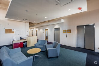 1425 Forbes Ave, Pittsburgh, PA for lease Interior Photo- Image 1 of 7