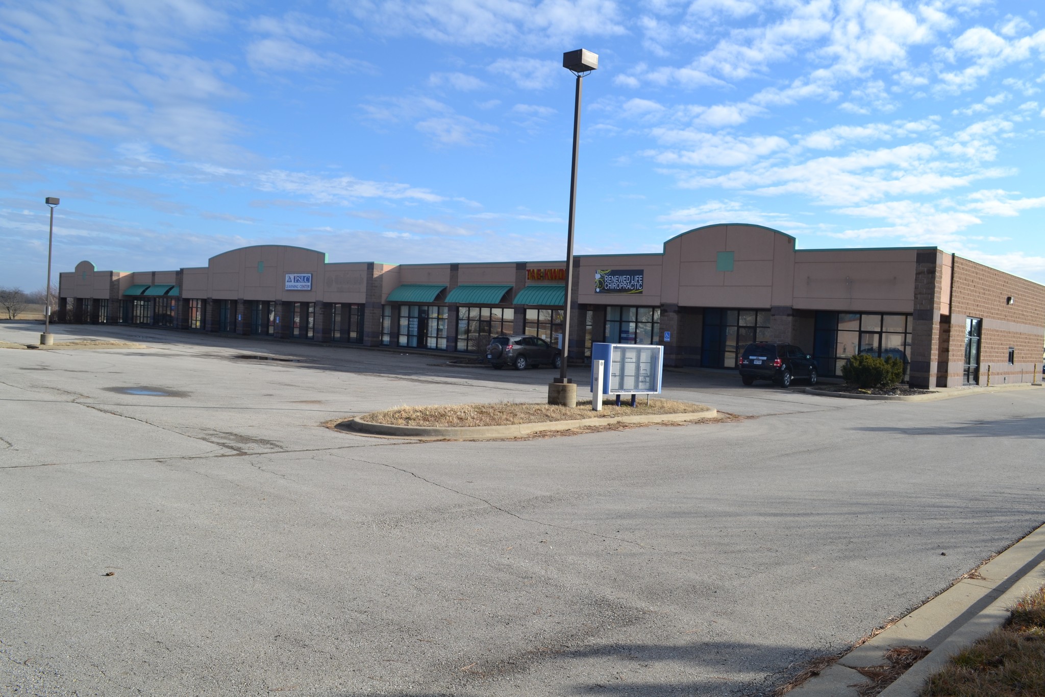 128-160 Harvest Dr, Louisburg, KS 66053 - Retail for Lease | LoopNet.com