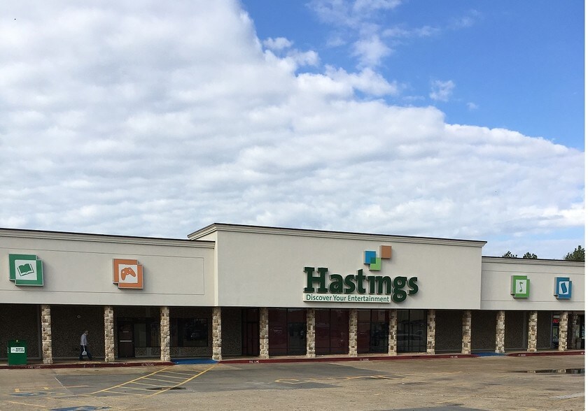 409 W Loop 281, Longview, TX for sale - Primary Photo - Image 1 of 1