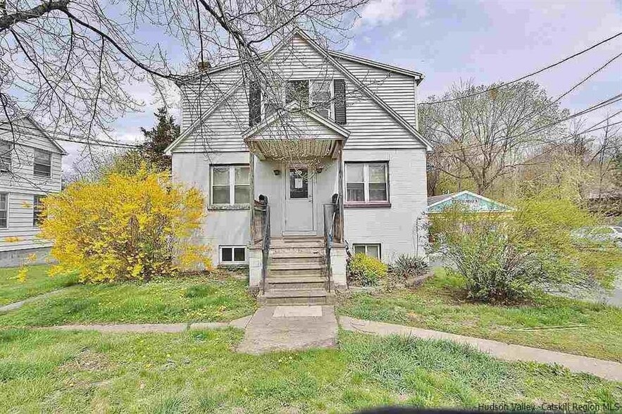 235 Main St, New Paltz, NY for sale - Building Photo - Image 3 of 34