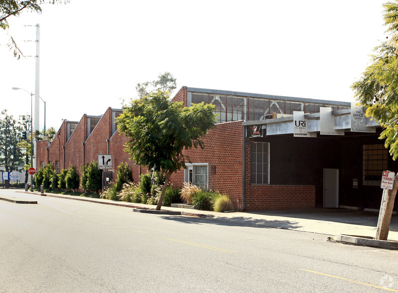 3635 Hayden Ave, Culver City, CA for lease - Primary Photo - Image 1 of 16