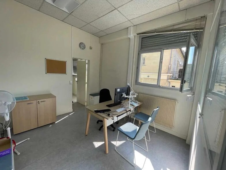 Office in Compiègne for sale - Interior Photo - Image 3 of 4