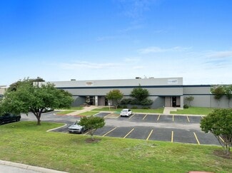 More details for 6129-6139 Woodlake Ctr, San Antonio, TX - Industrial for Lease