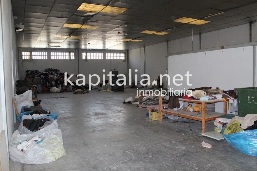 Industrial in Ontinyent, Valencia for sale - Building Photo - Image 2 of 4