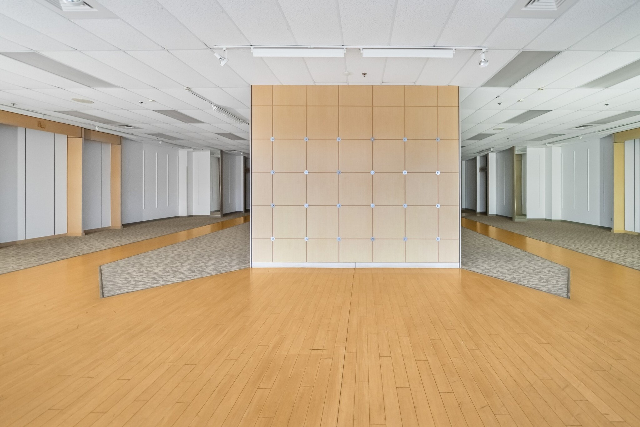 61101-61125 Airport Rd, Slidell, LA for lease Interior Photo- Image 1 of 29