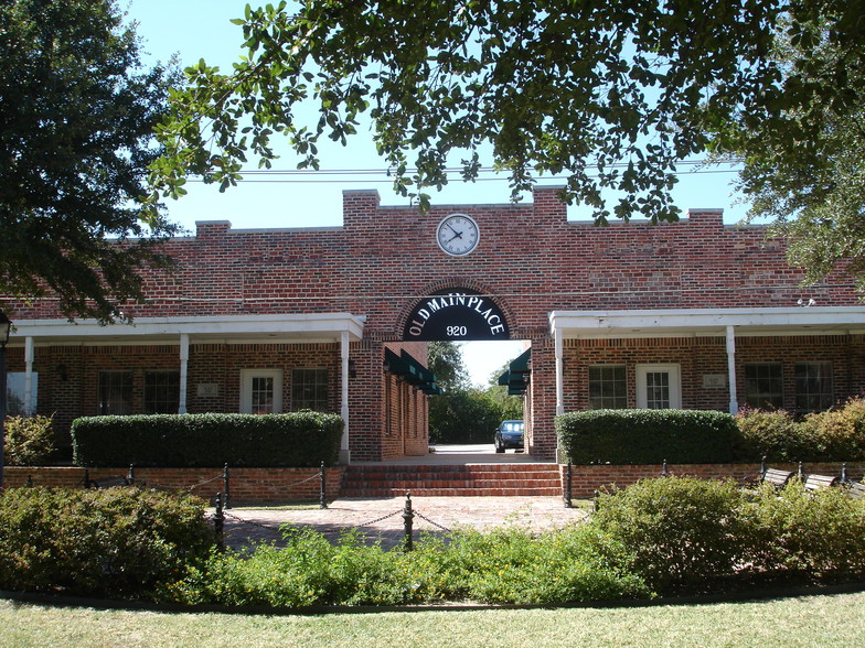 920 S Main St, Grapevine, TX for sale - Primary Photo - Image 1 of 1