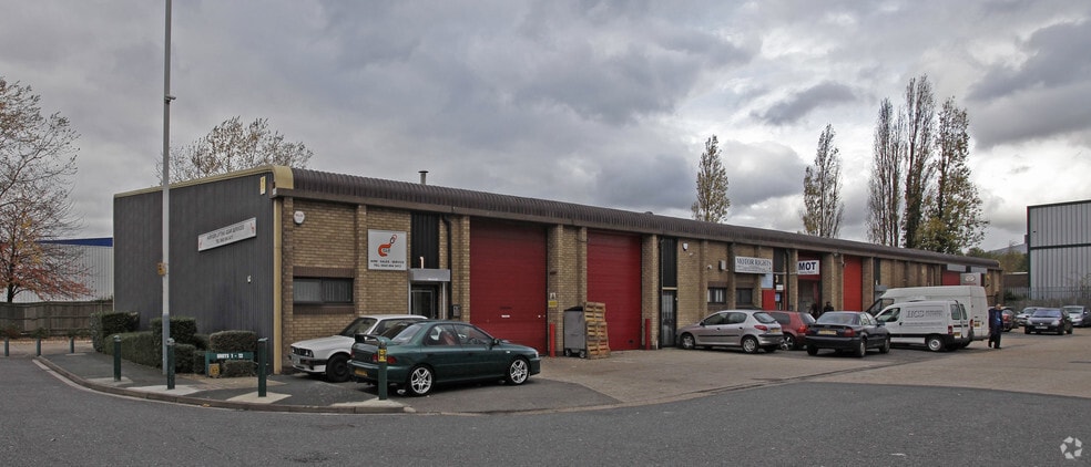 Betam Rd, Hayes for sale - Primary Photo - Image 1 of 1