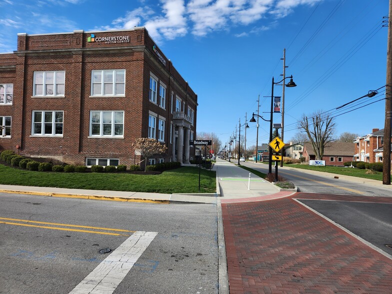 2 N Madison Ave, Greenwood, IN for lease - Building Photo - Image 1 of 36