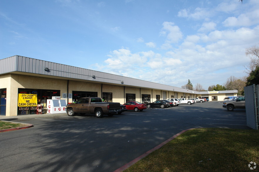 3028 Esplanade Rd, Chico, CA for lease - Primary Photo - Image 1 of 2