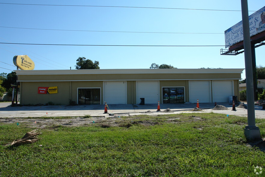 1301-1307 S Woodland Blvd, Deland, FL for lease - Building Photo - Image 3 of 8