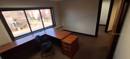 750 2nd St NE, Hopkins, MN for lease Interior Photo- Image 1 of 7