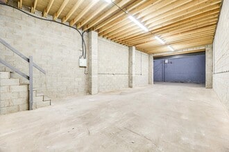 Lowercroft Rd, Bury for lease Interior Photo- Image 2 of 13