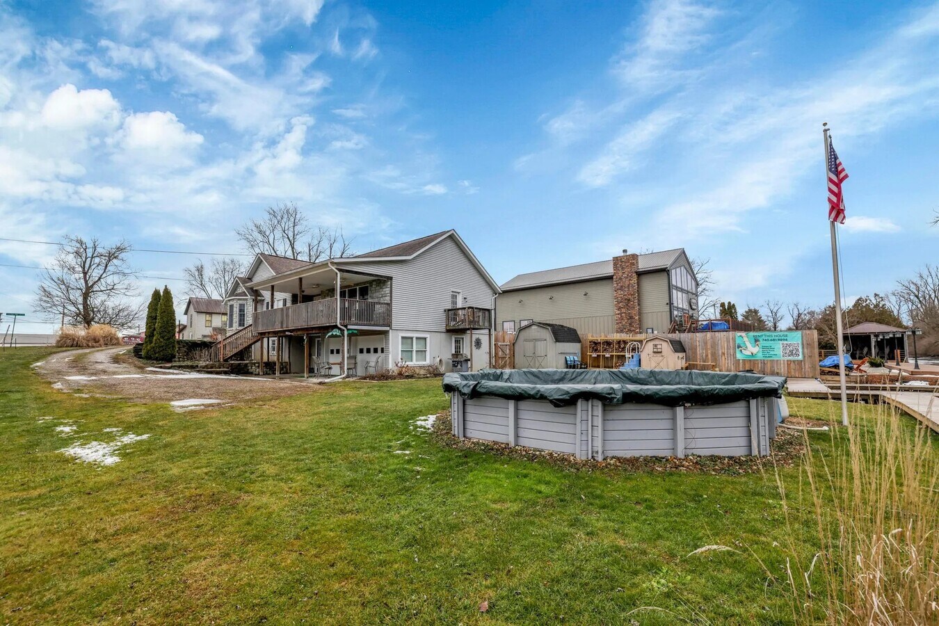 14705 Zion Rd, Thornville, OH 43076