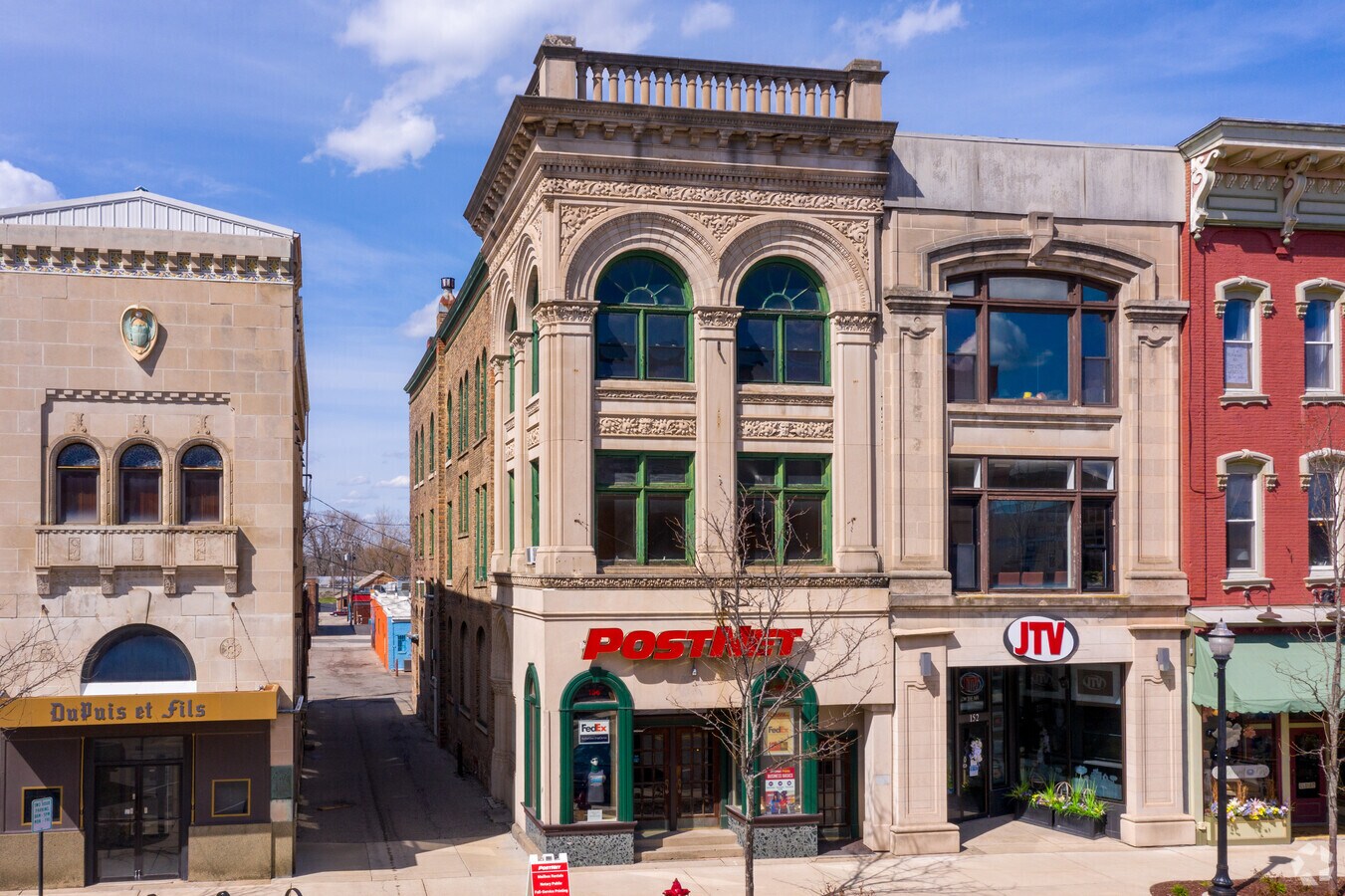 154 W Michigan Ave, Jackson, MI 49201