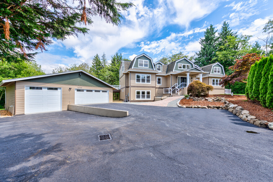 14705 Manor Way, Lynnwood, WA for sale - Primary Photo - Image 1 of 1