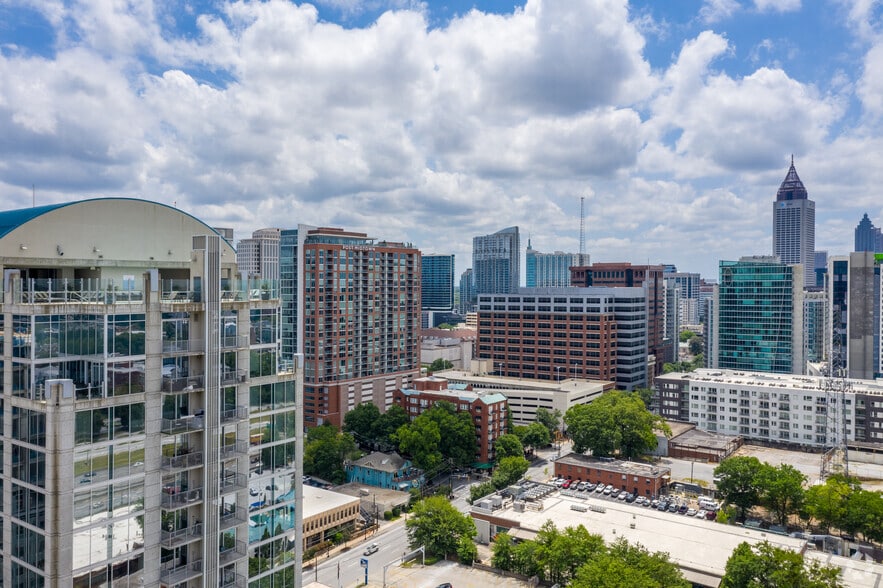 1080 W Peachtree St NW, Atlanta, GA for lease - Building Photo - Image 3 of 10