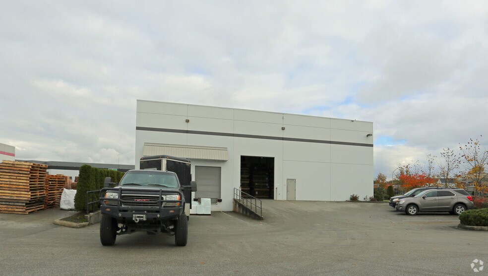 6755 Dennett Pl, Delta, BC for lease - Building Photo - Image 3 of 7