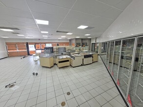 605 S Wickham Rd, West Melbourne, FL for sale Interior Photo- Image 2 of 3