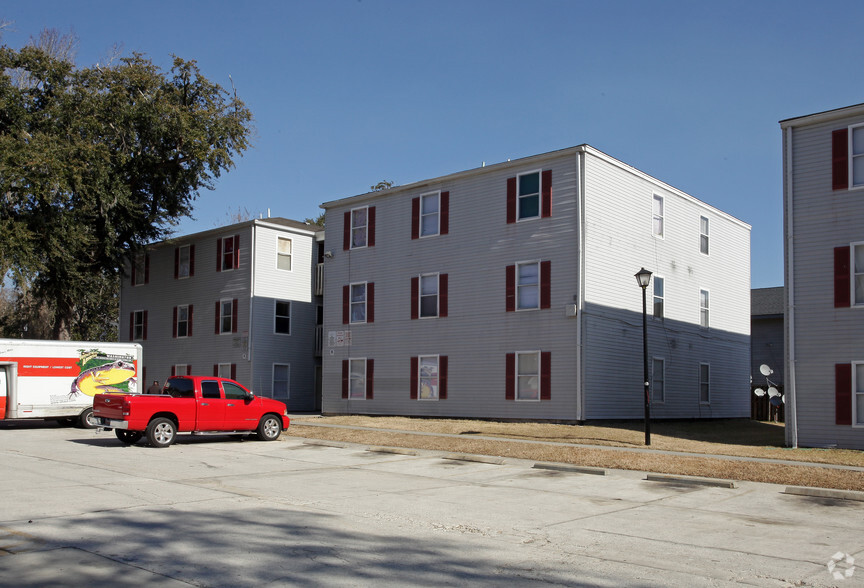 1251 Sumner Ave, Charleston, SC for sale - Primary Photo - Image 1 of 1