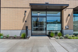 993 Laurel St, San Carlos, CA for lease Building Photo- Image 1 of 6