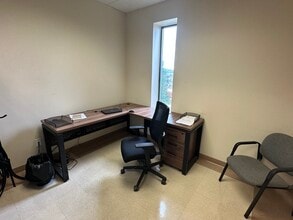 112 Corporate Dr, Morgantown, WV for lease Building Photo- Image 1 of 39