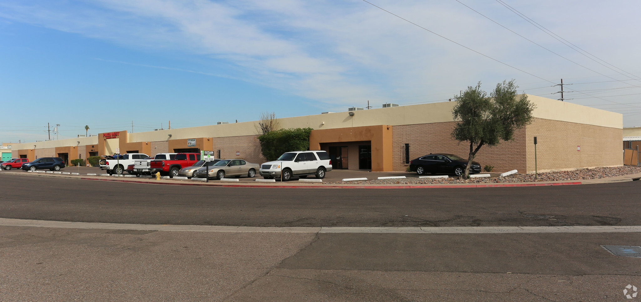 2829-2847 W McDowell Rd, Phoenix, AZ for lease Primary Photo- Image 1 of 5