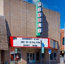 Tivoli Theater - Theater