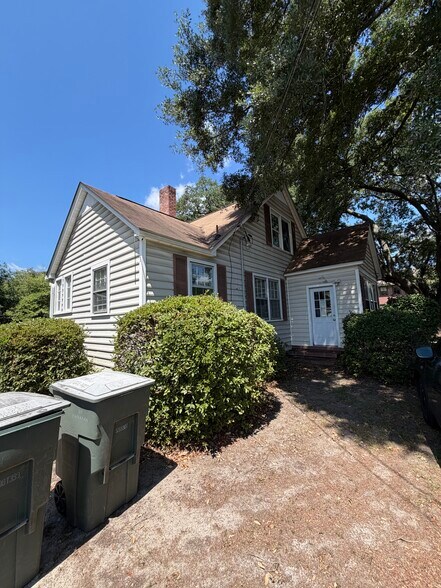 1227 Yeamans Hall Rd, Hanahan, SC for sale - Building Photo - Image 2 of 13
