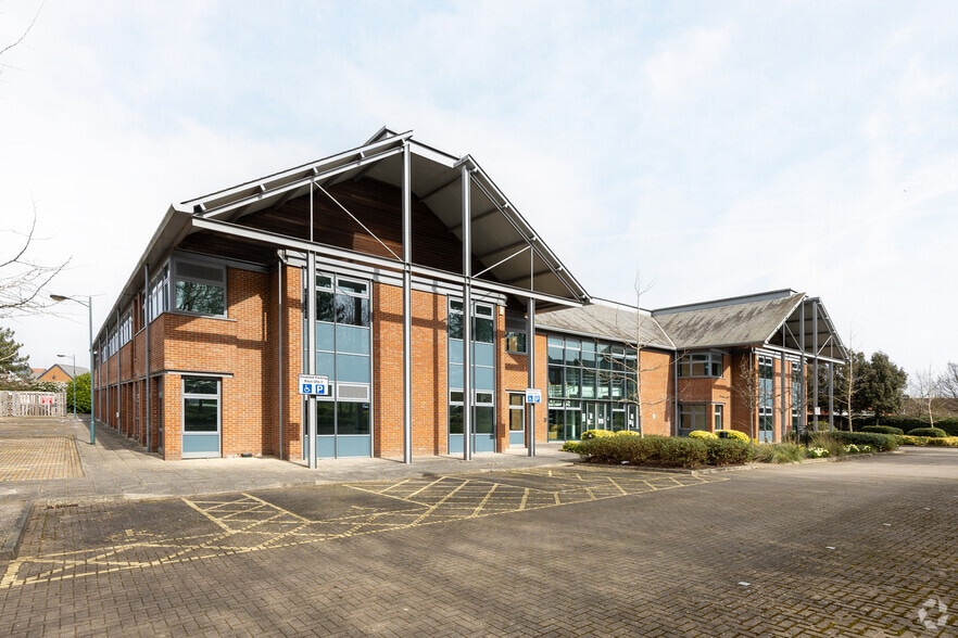 32 Tower Vw, West Malling for lease - Building Photo - Image 2 of 2