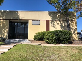 330 S Pacific St, San Marcos - Warehouse