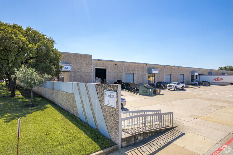 2627-2659 Market St, Garland, TX for lease - Building Photo - Image 2 of 12