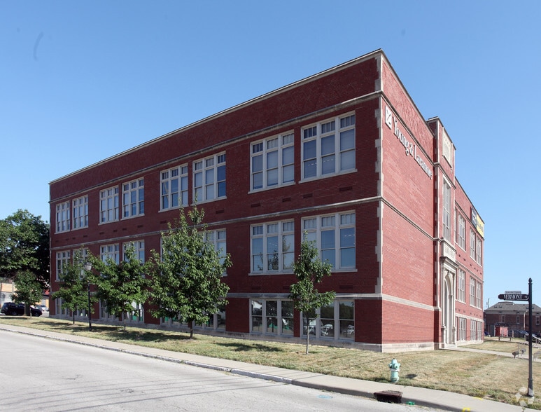 407 N Fulton St, Indianapolis, IN for lease - Building Photo - Image 3 of 6