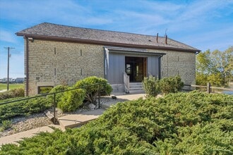 12152 S Naperville Rd, Plainfield, IL for lease Building Photo- Image 2 of 4