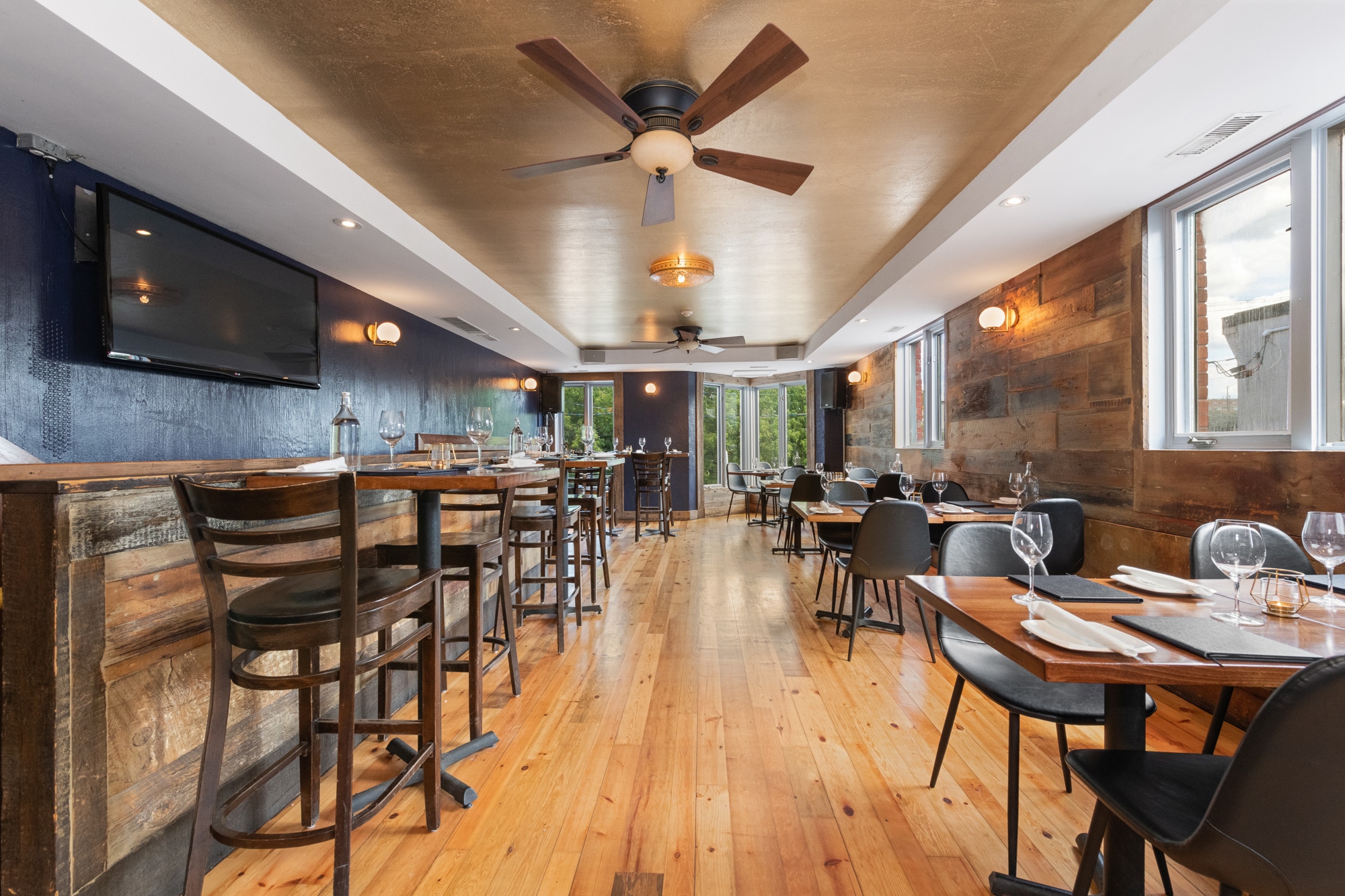 268 Preston St, Ottawa, ON K1R 7R5 Retail for Sale