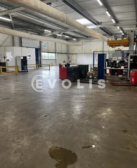 1154 Chemin Du Barret, Châteaurenard for lease - Interior Photo - Image 3 of 21