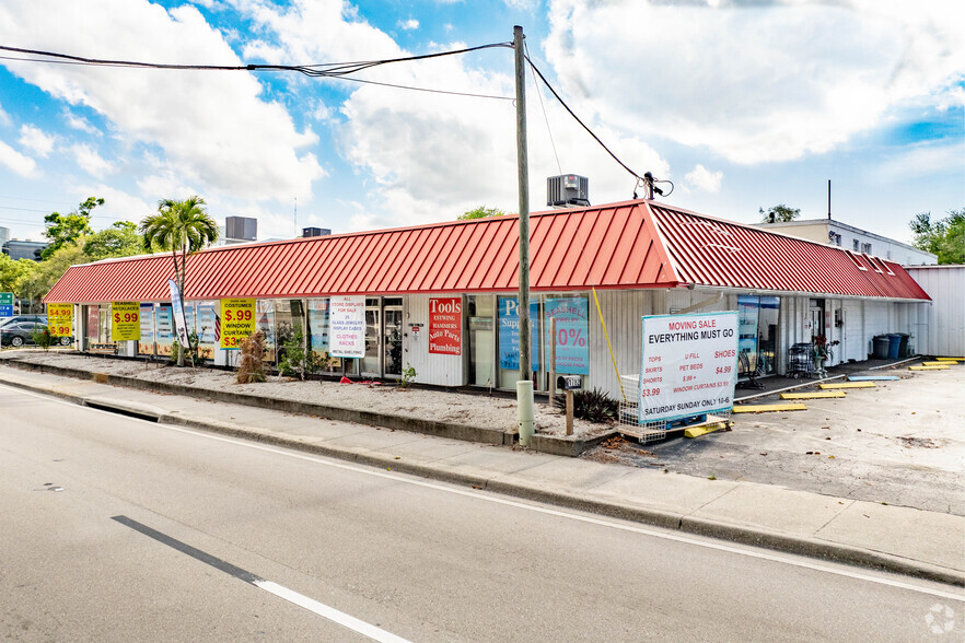 1788 Fowler St, Fort Myers, FL for sale - Primary Photo - Image 1 of 1