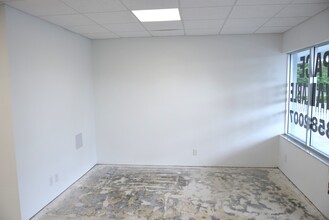 700 US Highway 1, North Palm Beach, FL for lease Interior Photo- Image 2 of 4